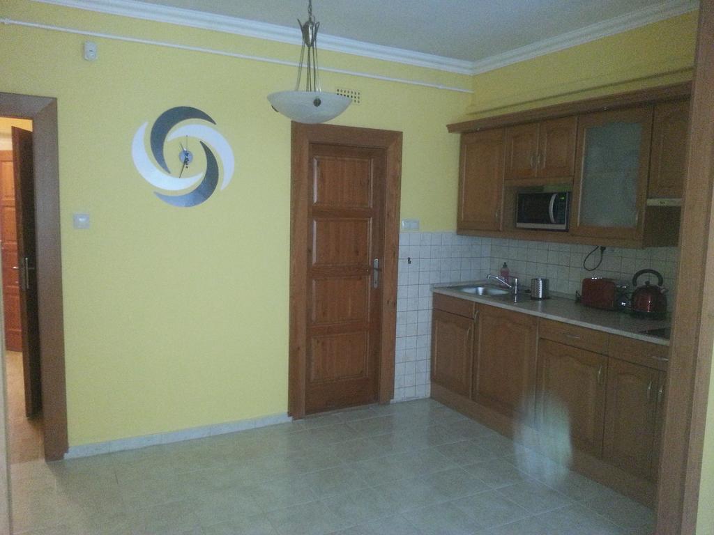Szinva Apartman Мисколк Екстериор снимка