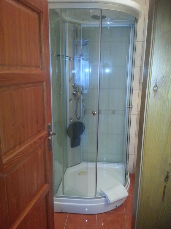 Szinva Apartman Мисколк Екстериор снимка
