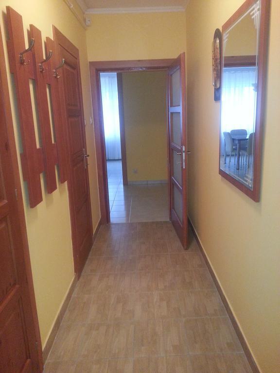 Szinva Apartman Мисколк Екстериор снимка