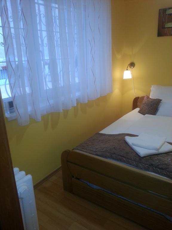 Szinva Apartman Мисколк Екстериор снимка